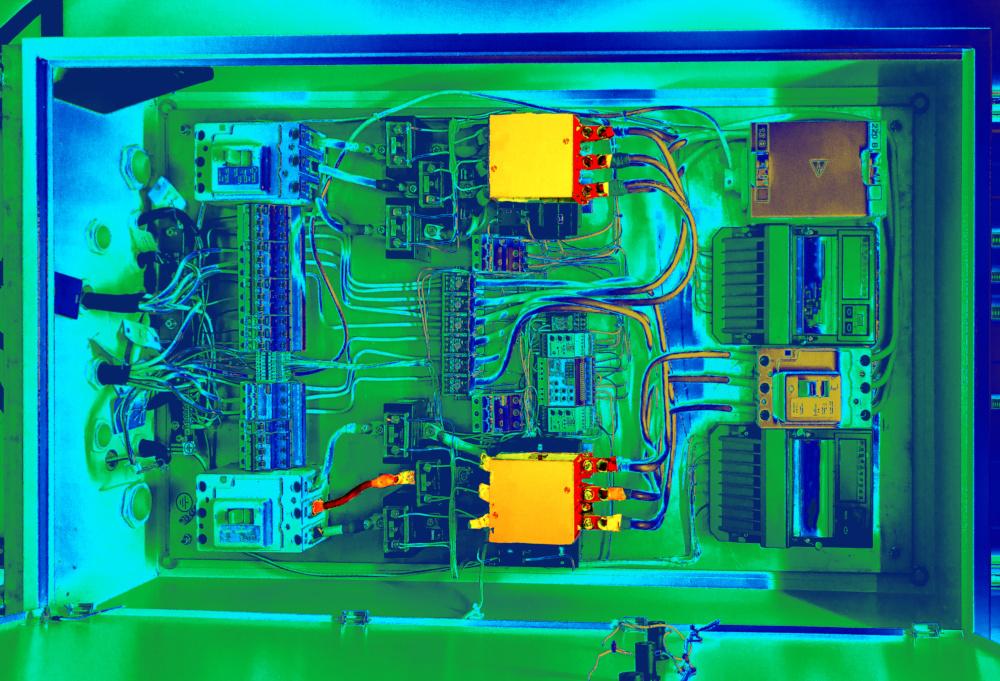From Handheld IR Thermometers over Fixed IR Thermometers to Stationary IR Cameras