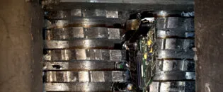 Reliable Autonomous Alarming with IR Cameras in Waste Shredder Plants