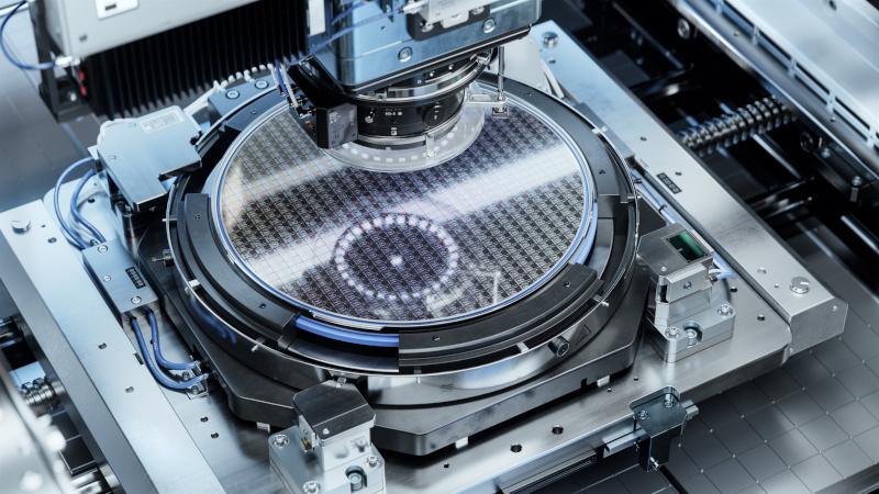 The Importance of IR Non-Contact Temperature Measurement in the Semiconductor Industry