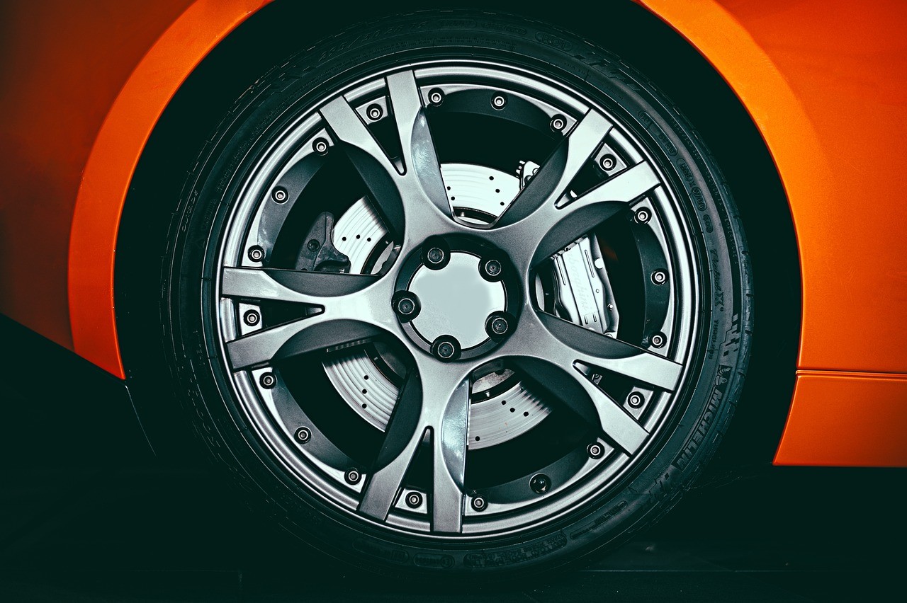 Precise Thermal Testing of Brake Discs with Infrared Cameras