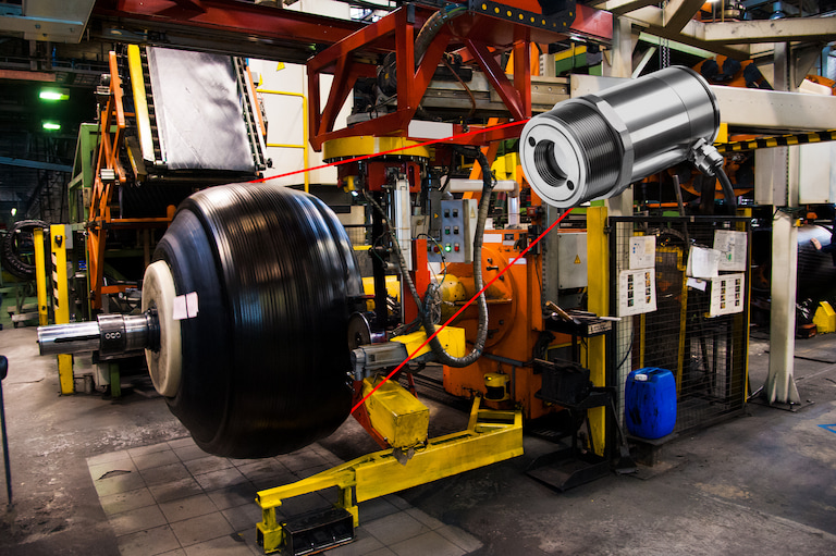 Optris CT Laser Automotive Application